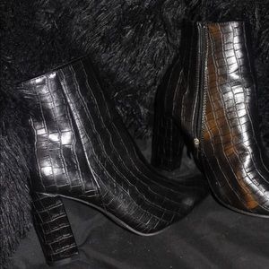 Black Croc boots!
